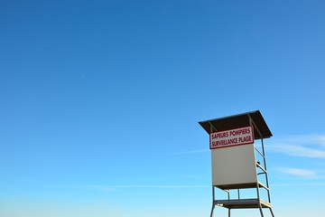 PLAGE : Poste de surveillance