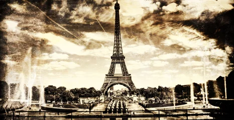Fototapeten Im Alter von Vintage Retro-Bild von Tour Eiffel in PAris © XtravaganT