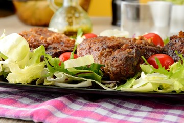 medaglioni cotti di filetto di manzo