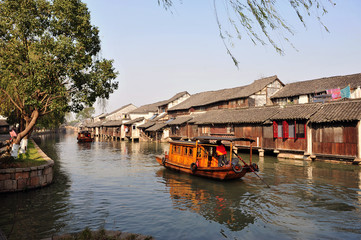 Fototapeta premium Beautiful Chinese water town, Wuzhen Suzhou Jiangsu China
