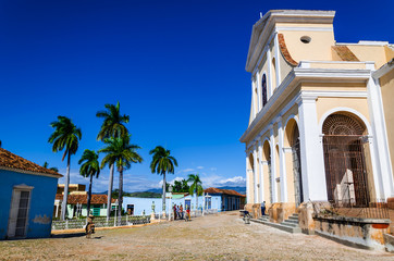 Main square in Trinidad, typical view of small town, Cuba - obrazy, fototapety, plakaty