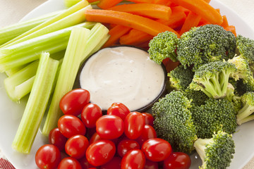 Organic Raw Vegetables with Ranch Dip