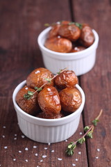 baked potatoes with sea salt and thyme