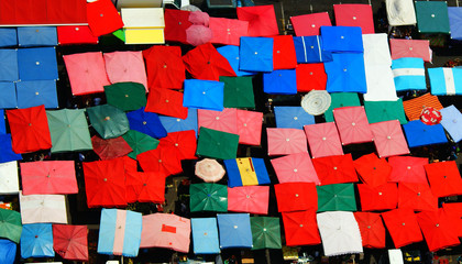 March&eacute; de Saint Paul