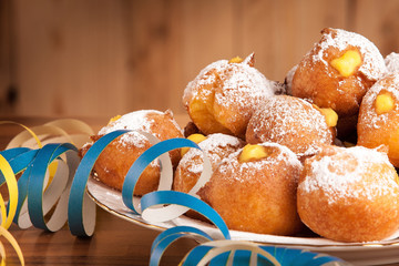 frittelle alla crema