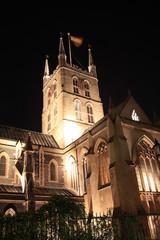 Fototapeta na wymiar Southwark Cathedral at night