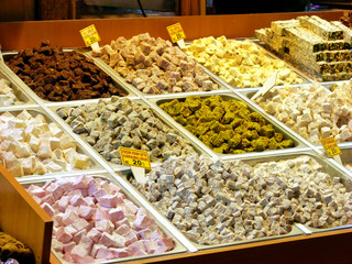 Grand bazar égyptien loukoums Istanbul 2