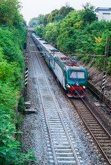 Obraz premium Treno sui binari, ferrovia