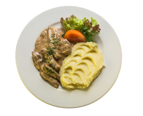 liver with mashed potatoes and vegetables