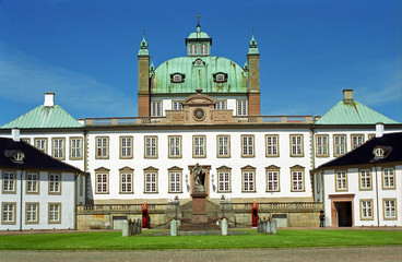 Fototapeta na wymiar Pałac królewski, Fredensborg, Dania