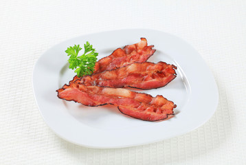 Fried bacon strips