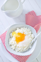 cottage with eggs and sugar