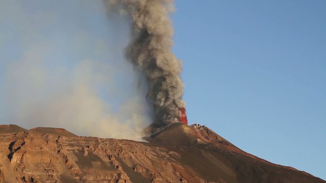 Etna, Fontane di lava
