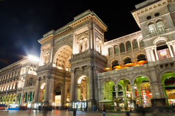 Fototapeta na wymiar Galeria Vittorio Emanuele w Mediolanie