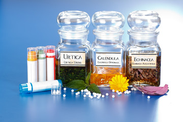 Various plant extract in bottles and homeopathic medication - obrazy, fototapety, plakaty