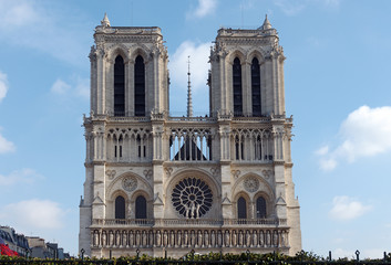 Naklejka na ściany i meble Cathédrale Notre Dame