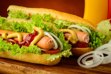 hotdogs with vegetables