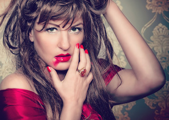 Fototapeta premium redcap 012_2/ woman with blurred lipstick closer