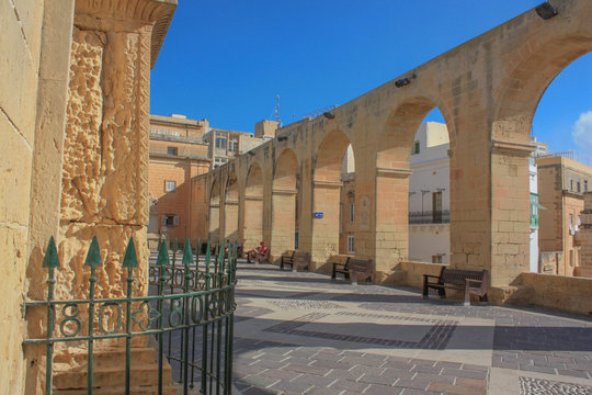 Malta Velletta Barka Garden