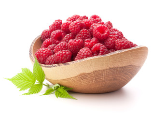 raspberries in wooden bowl