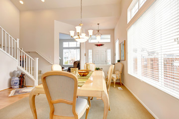 Great dining room design. Open wall design