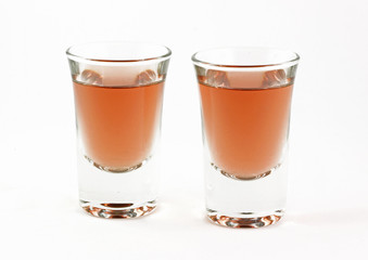 Due bicchierini di liquore
