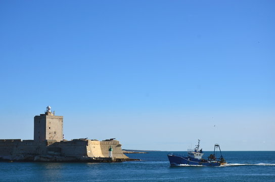 MARTIGUES : Le Fort de Bouc