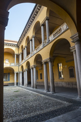 Pavia, court of the University