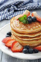 Pancakes with fresh berries