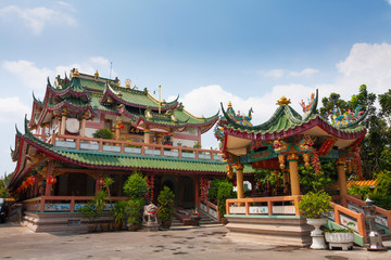 Naklejka premium Chinese Temple in Thailand