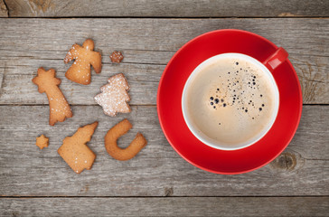 Coffee cup and gingerbread cookies