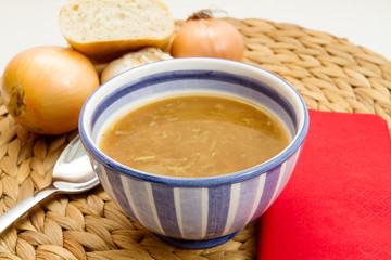 Zwiebelsuppe