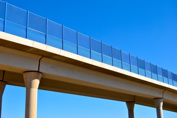 Puente de hormigón