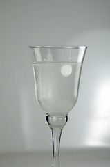 Brausetablette auflösen