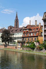 Strasbourg au bord de l'eau ( Alsace, France)