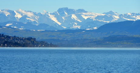 zürich...fenêtre sur les alpes