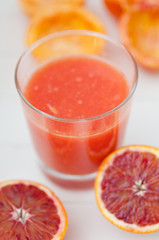 Roter Orangensaft