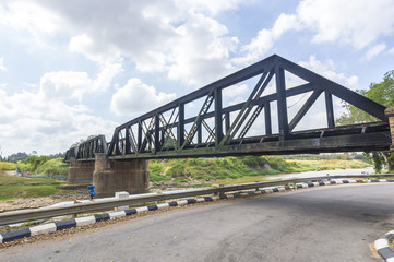 Fototapeta na wymiar Old railway bridge