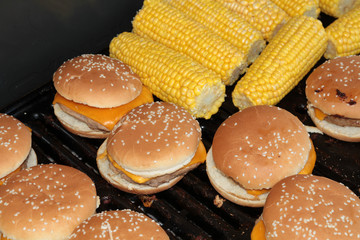 burger et maïs 