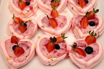 Strawberry Meringue