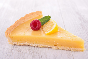 slice lemon cake