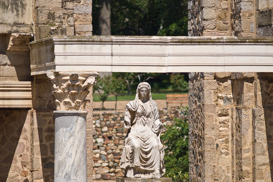 detalle del teatro romano de merida