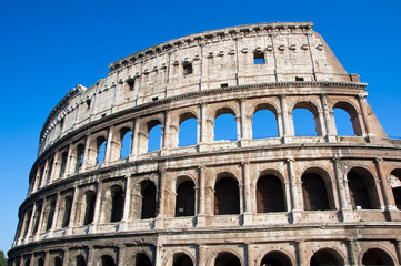 Fototapeta na wymiar Koloseum w Rzymie, Włochy.