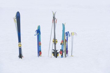 snowy field and ski