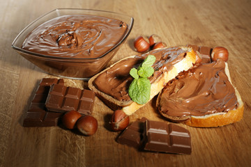 Sweet chocolate hazelnut spread with whole nuts and mint