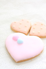 heart shaped icing cookie