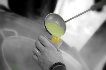 distribution de soupe