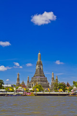 Naklejka premium Wat Arun w Bangkoku lub Tajlandii