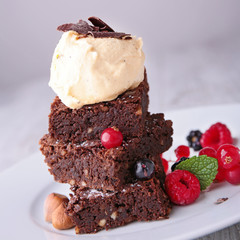 brownies and icecream