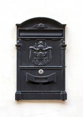 Black mail box